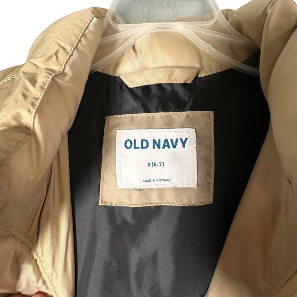 Old Navy Kids Puffer Vest Tan Zip Front Pockets Size Small 6 7 NWT - Picture 2 of 6